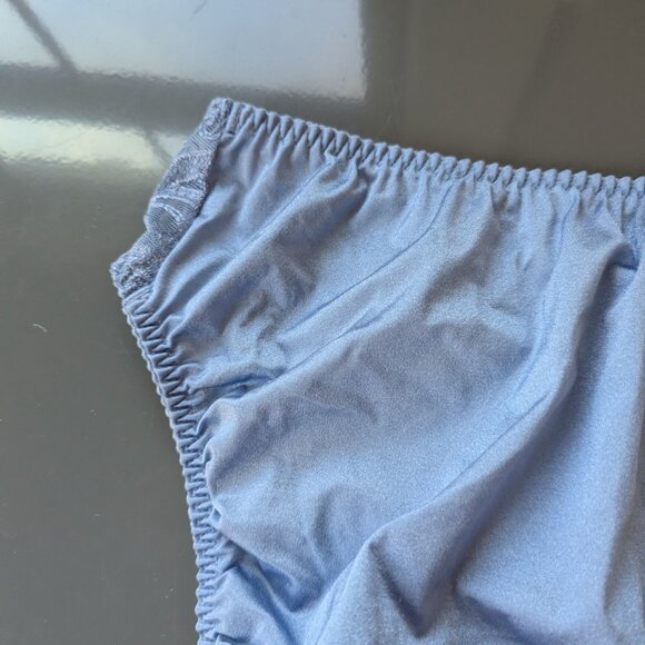 Vintage Wacoal Satin Second Skin High Cut Embroidered Panties Blue XL 84164 - Picture 12 of 12